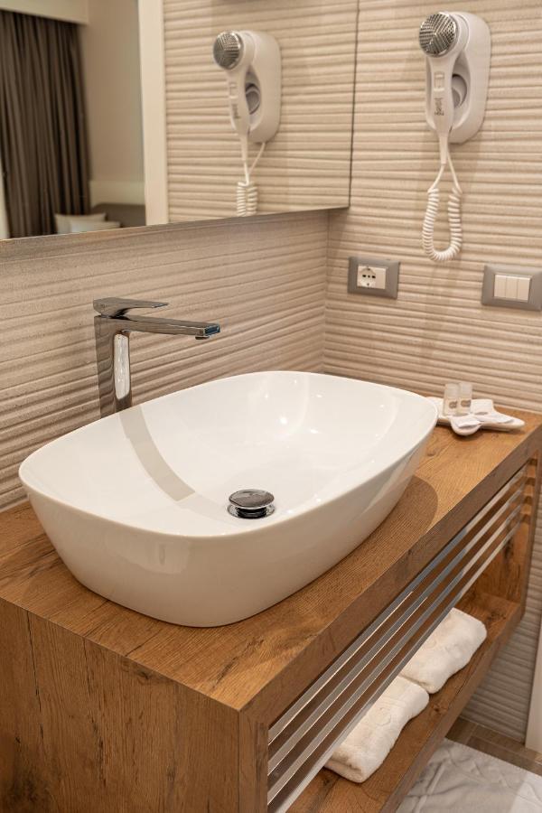 Appartamento Fronte Mare Villa Lory 리그나노 사비아도로 외부 사진