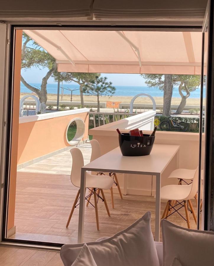 Appartamento Fronte Mare Villa Lory 리그나노 사비아도로 외부 사진